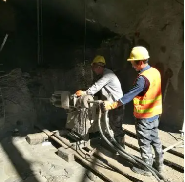 娄底水下抗分散灌浆料特点 水下不分散注浆料介绍